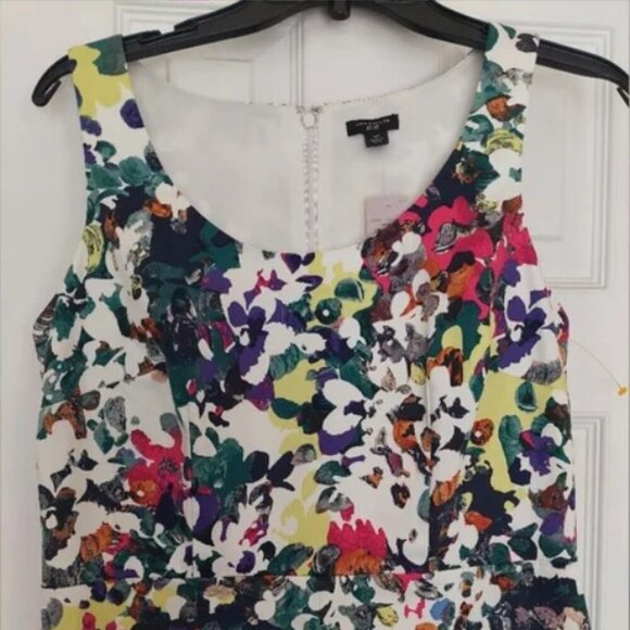 NWT Ann Taylor Floral Print Dress (Size 8P) - Picture 2 of 6